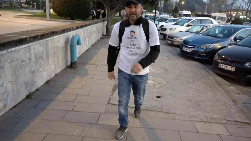 6 yıldır göremediği oğlu için 2 ayda Türkiye’yi dolaşacak
