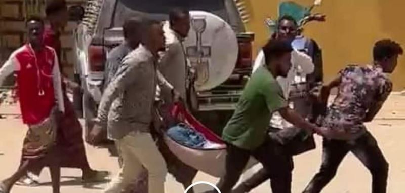 Somali’de intihar saldırısı: 13 ölü
