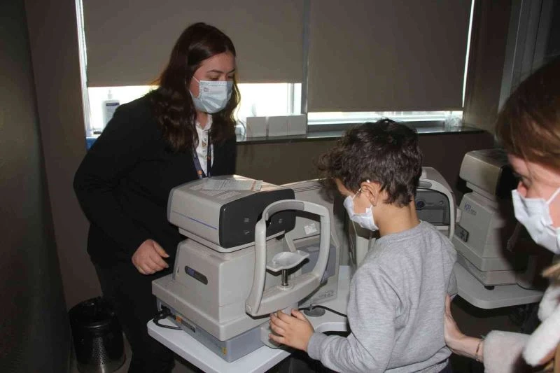 Kartal Belediyesi kreş öğrencileri sağlık taramasından geçti

