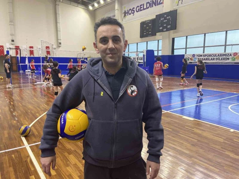 Fatih Alper Tuncal: “Ebrar Karakurt bir dünya yıldızı”
