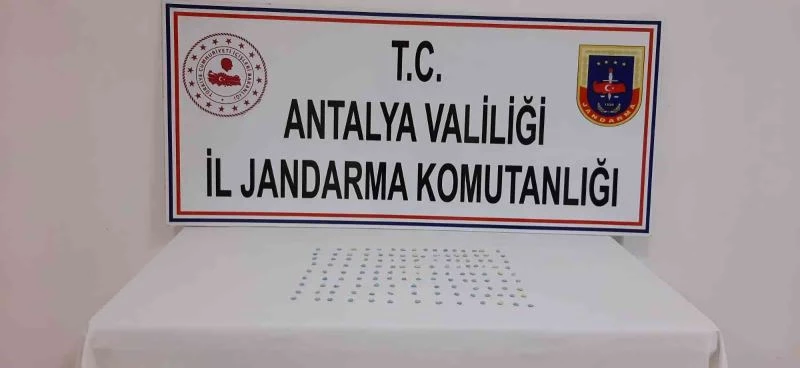 Mersin’den getirdiği uyuşturucuları piyasaya sürmek isterken yakalandı
