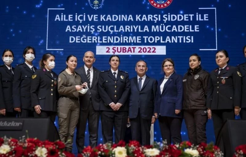 Üç bakanlıktan kadına yönelik şiddetle mücadele için ortak toplantı
