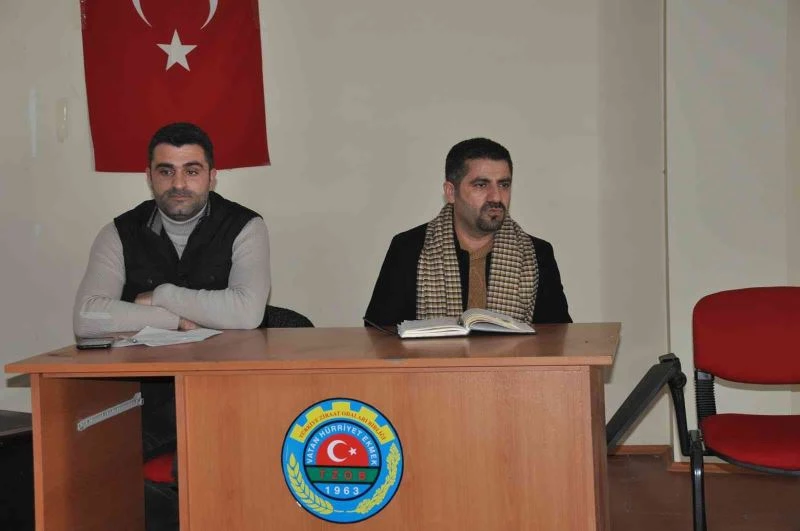 Muş Şeker Fabrikası Yönetimi çiftçilerle buluştu
