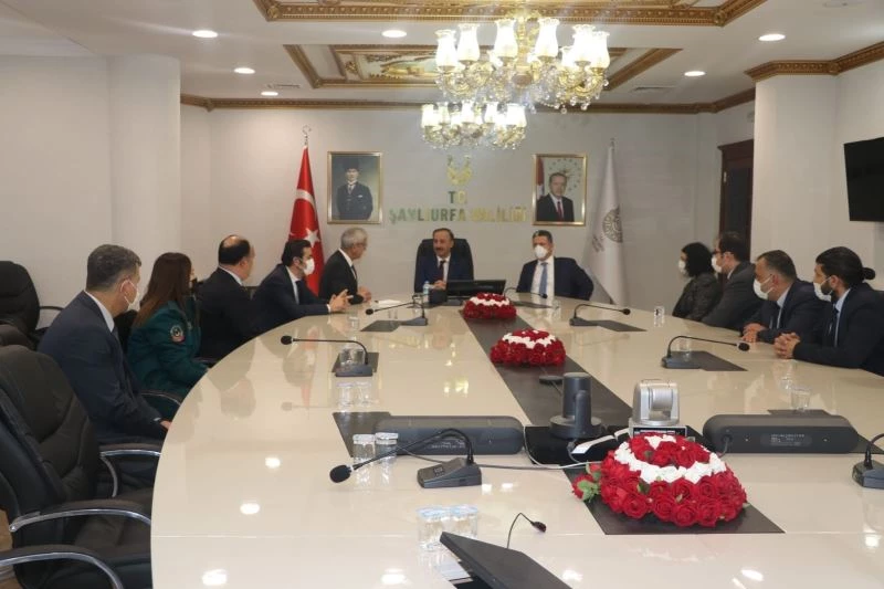 Vali Erin, dış ticaret heyetiyle bir araya geldi
