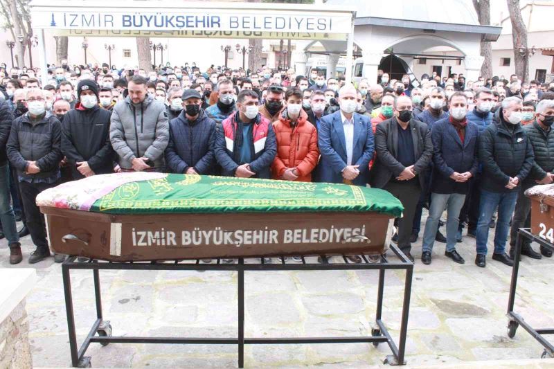 Tur kazasında ölen Yasemin Özkan son yolculuğuna uğurlandı
