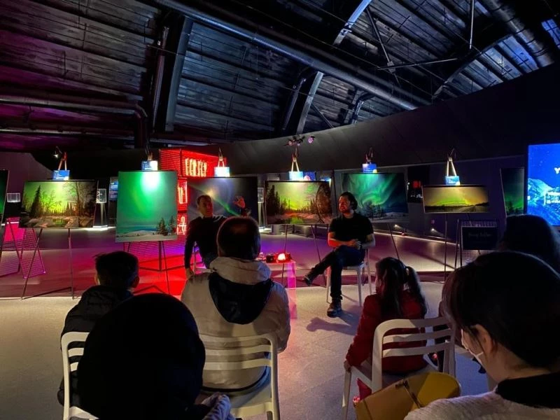 GUHEM’de yıldız tozu söyleşileri başladı
