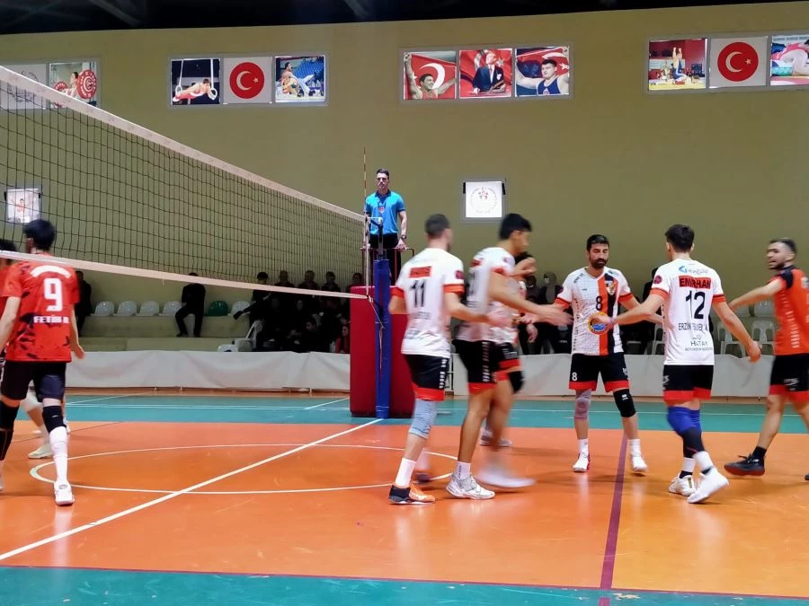 Erzin Yeşilkent-Tokat Niksar Belediye: 3-2