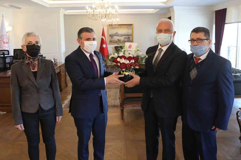 Defterdarlıktan Vali Atay’a Vergi Haftası ziyareti
