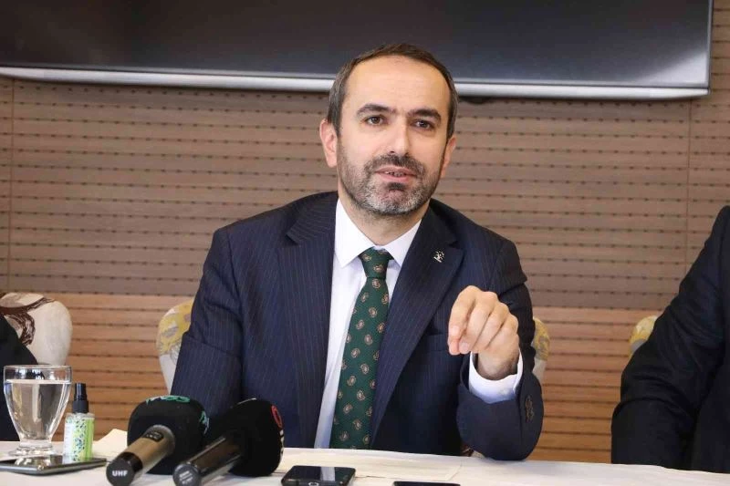 Rize’de AK Parti’den CHP’li belediyeye 