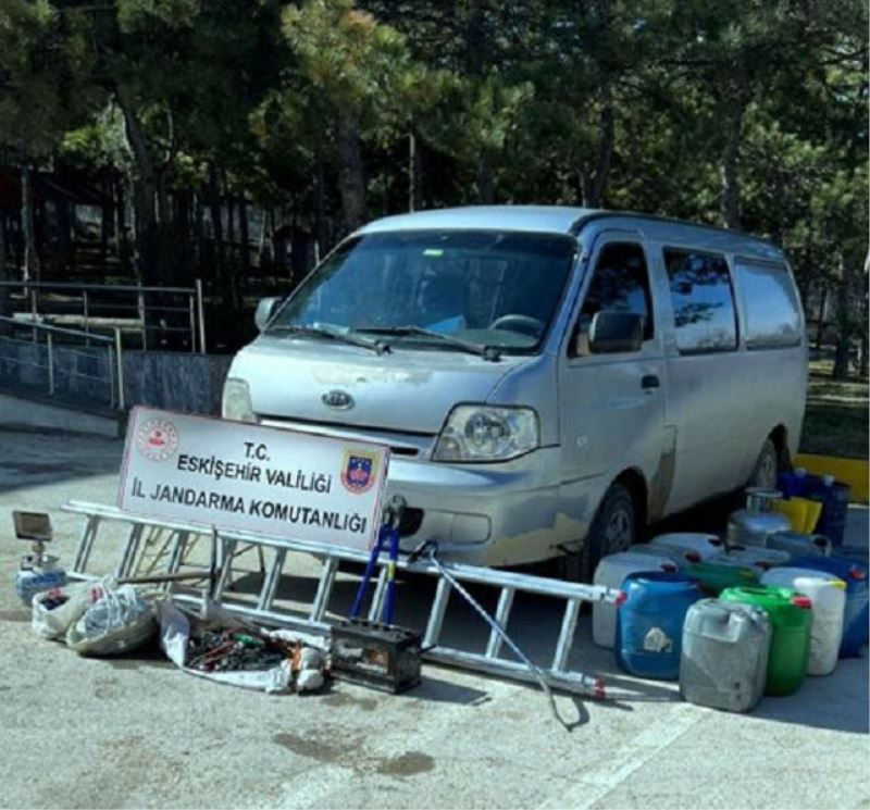 270 litre motorin çalan 2 kişi tutuklandı
