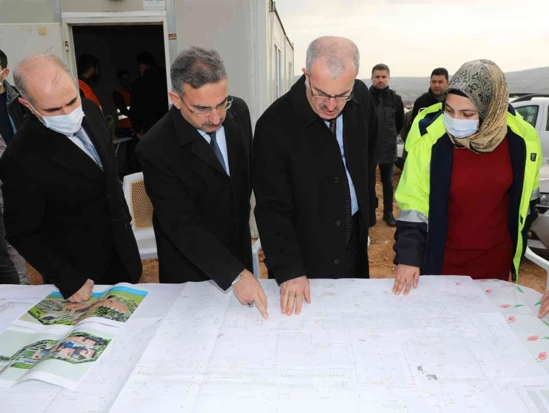 Valilik zarar gören ağaçlar için kayıtsız kalmadı, inşaat çalışmaları durduruldu
