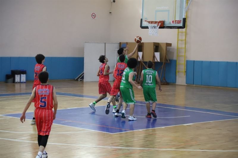 Basketbol’da Türkiye yarı finali heyecanı
