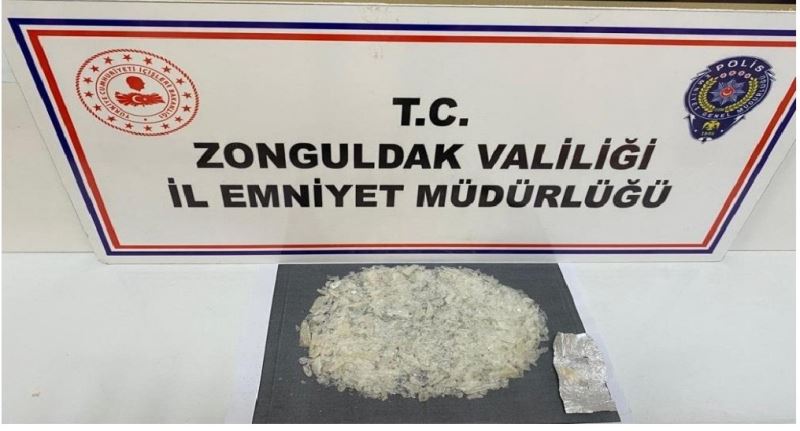 Ölümcül etkiye sahip uyuşturucu ele geçirildi: 2 tutuklu
