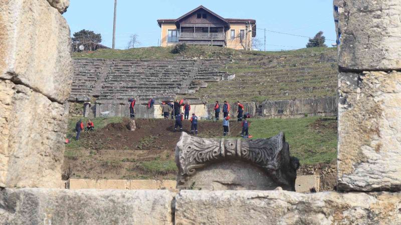 Batı Karadeniz’in Efes’inde kazı çalışmaları tekrar başladı
