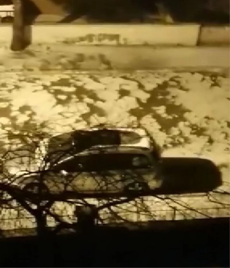 Antalya’da sabaha karşı dolu şaşkınlığı
