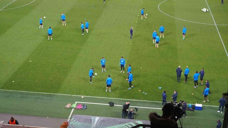 Fenerbahçe, Slavia Prag maçı hazırlıklarını tamamladı
