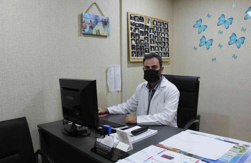 Karın ağrısıyla gitti, karnından 4 kilogramlık kitle çıktı
