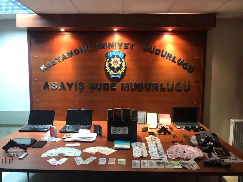 Emniyetten “fuhşa teşvik-tefecilik” operasyonu
