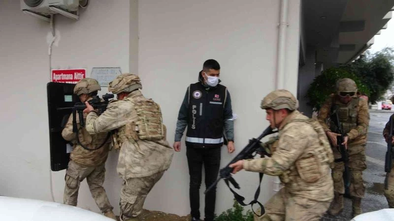 Gözü yaşlı babanın evladı için en zor anları
