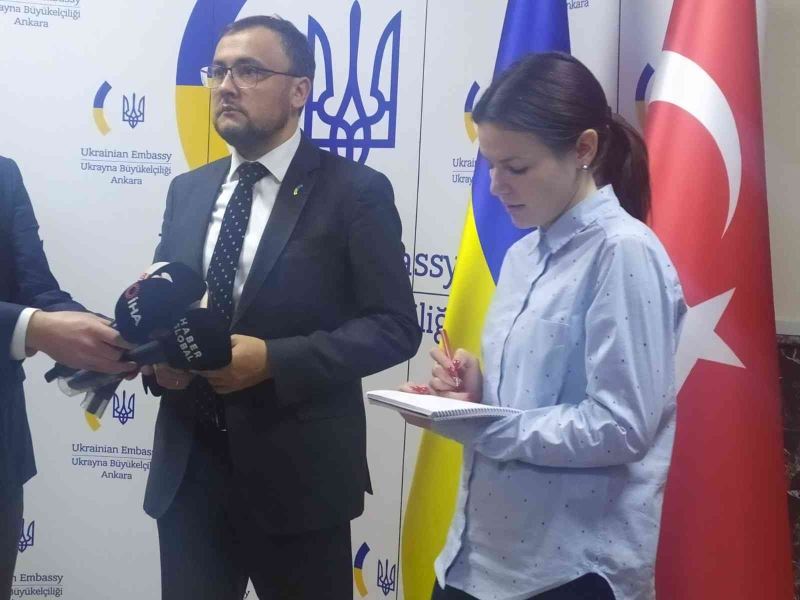 Ukrayna Büyükelçisi Bodnar’dan boğazların kapatılması için çağrı: “Resmi talebimizi ilettik”
