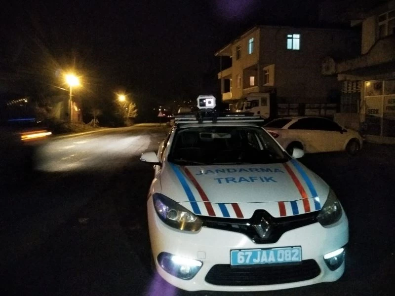 Jandarmadan Yerli ve Milli Radarla hız tespiti denetimi
