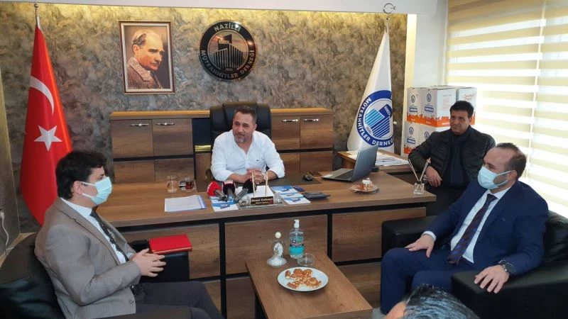 Başhekim Tetik, hastaneye bağış yapan dernek yönetimine teşekkür etti
