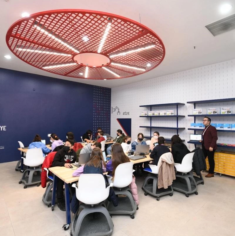 Bilim Pursaklar’ın öğrencilerinden Başkan Çetin’e teşekkür notu
