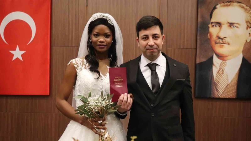 Denizli’de hem evlenen hem de boşananların sayısı arttı
