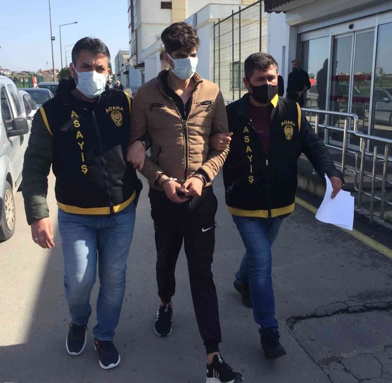 İş vaadiyle kandırıp dolandırdı
