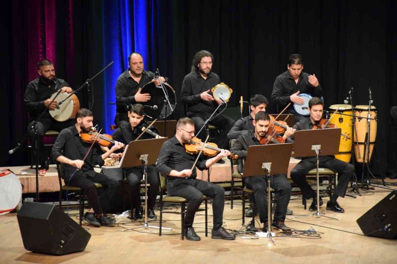 AKM’de ’Anadolu Müzik Topluluğu’ konseri gerçekleştirildi
