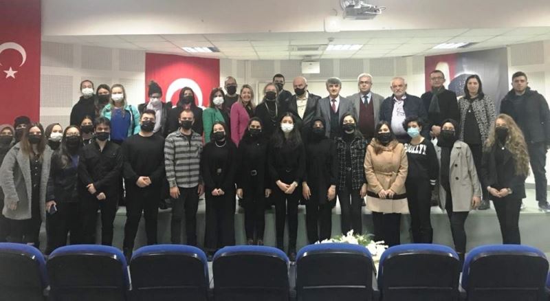 DPÜ’de “Arıların sesi ol” isimli konferans
