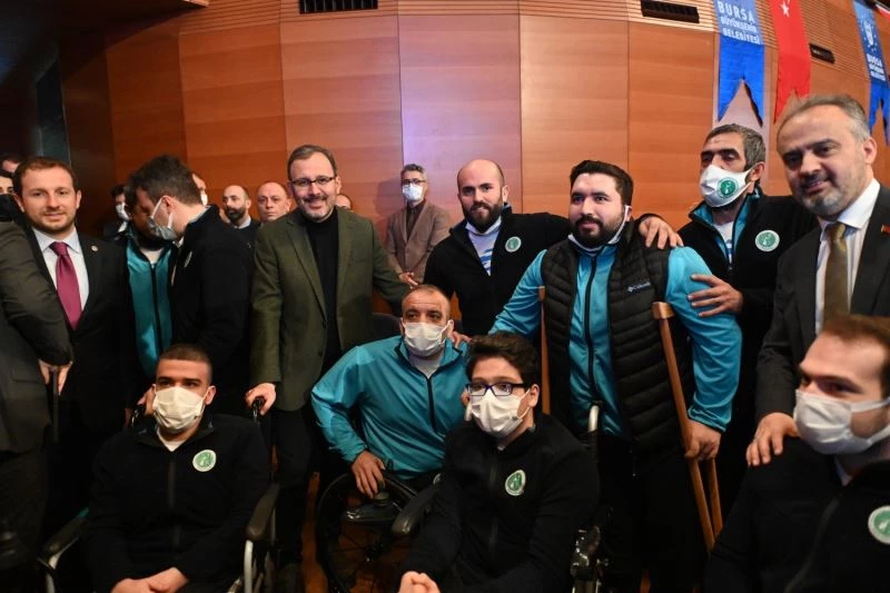 Bursa Büyükşehir’den amatöre büyük destek
