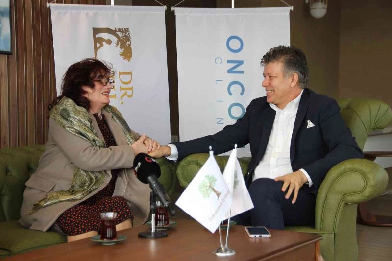 Avrupalı doktorlar çare bulamadı, Türk doktor ayağa kaldırdı
