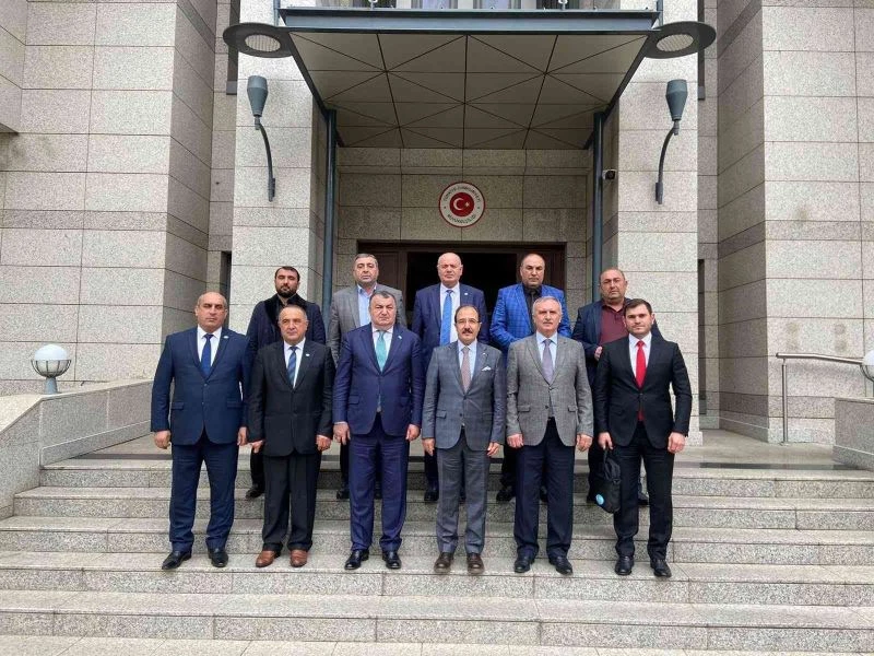 DATÜB heyeti Büyükelçi Bağcı ile görüştü
