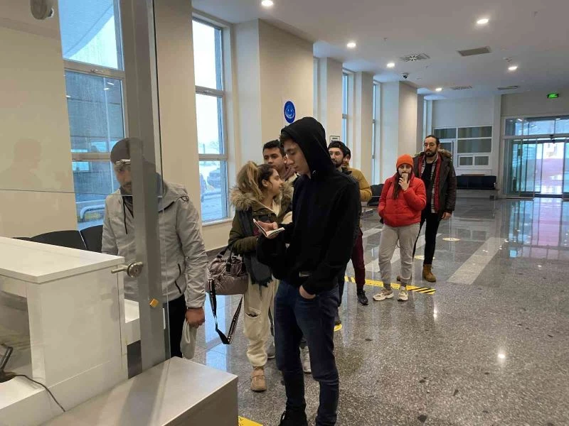 Ukrayna’dan Türkiye’ye kaçış 3’üncü gününde
