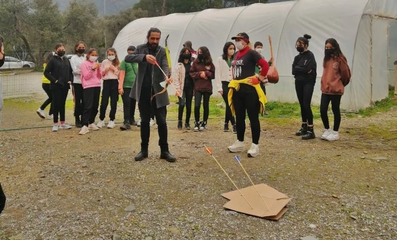 Gönüllük esasına dayalı yaptığı çalışmalar ile Köyceğiz’de okçuluk sporuna ilgi oluşturuyor
