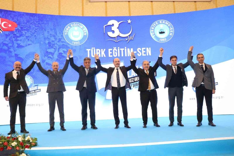Türk Eğitim-Sen Genel Başkanı Geylan güven tazeledi
