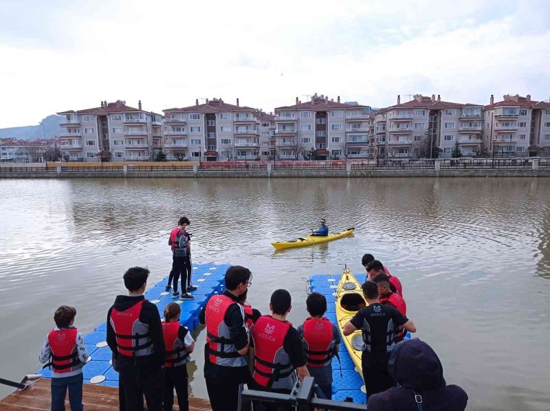 Su Sporları Merkezi Akarçay’da faaliyetlerine başladı
