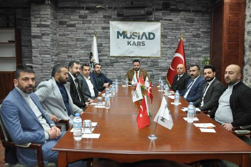 Kars Müstakil Sanayici ve İşadamları Derneği yeni yönetimini tanıttı
