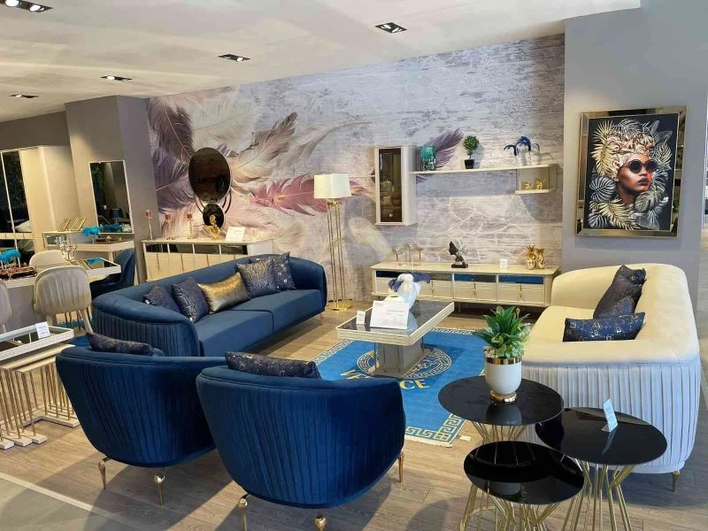 2022’nin en yeni mobilya takımı mağazadaki yerini aldı
