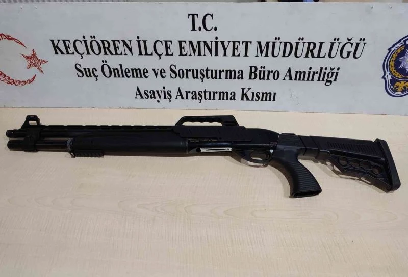 Pompalı tüfekle dükkan basan şehir magandaları yakalandı
