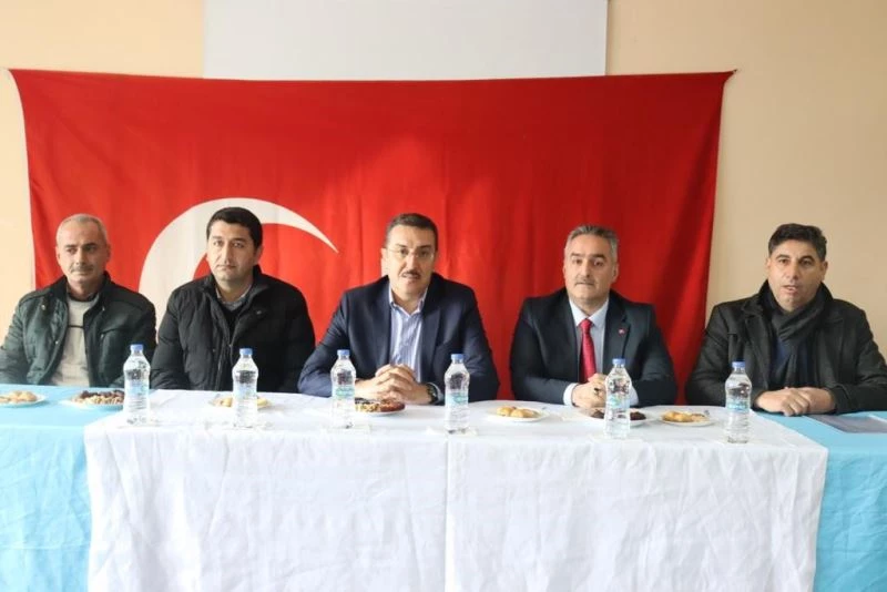 Tüfenkci:” Depremzede vatandaşların hızlı bir şekilde yeni yerlerine yerleştirilmesi için gayret gösteriyoruz”
