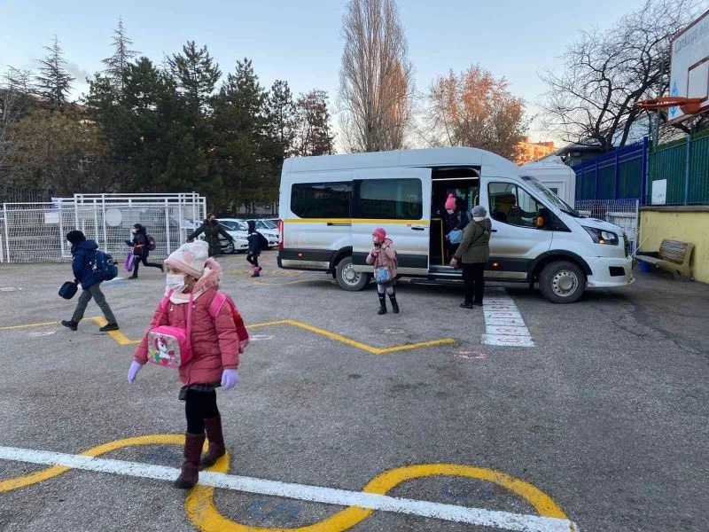 2021-2022 Eğitim Öğretim Yılının ikinci döneminin ilk ders zili çaldı
