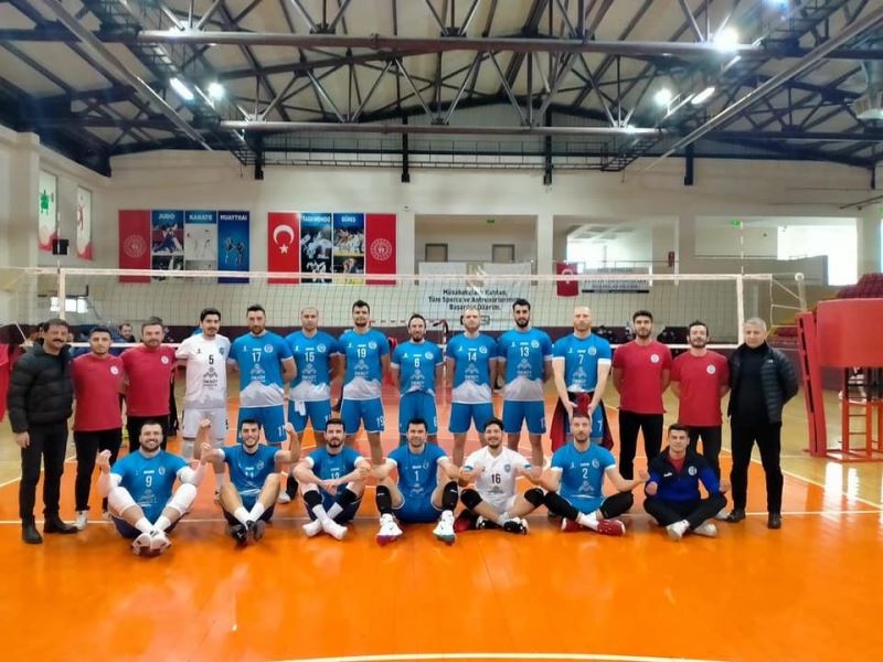 Develi Belediyespor zirve takibini sürdürüyor
