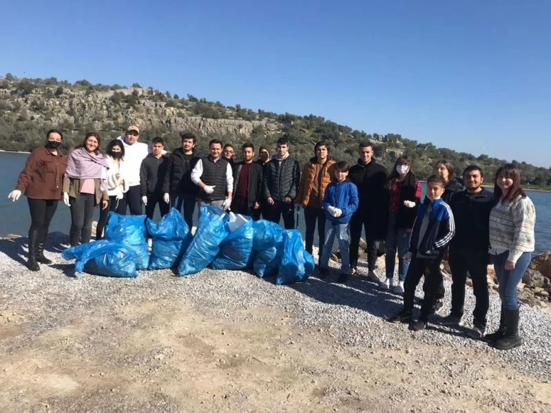 İasos Gençleri, temiz bir çevre için el ele verdi
