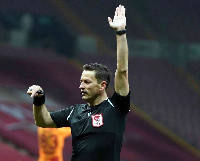 Bandırmaspor - Sivasspor maçını Volkan Bayarslan yönetecek
