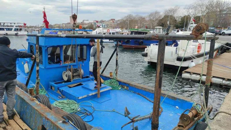 Yasadışı trol avcılığı yapanlar yakalandı
