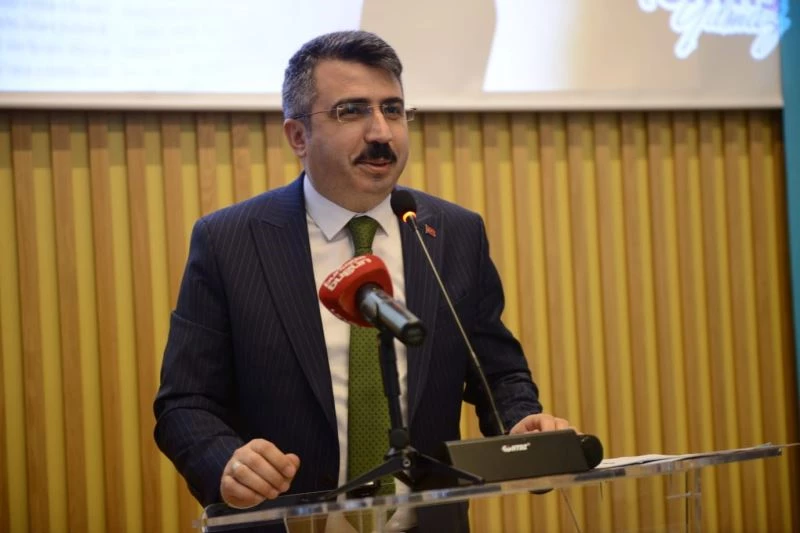 Yıldırım İnternet Gazeteciliği Akademisi ilk mezunlarını verdi
