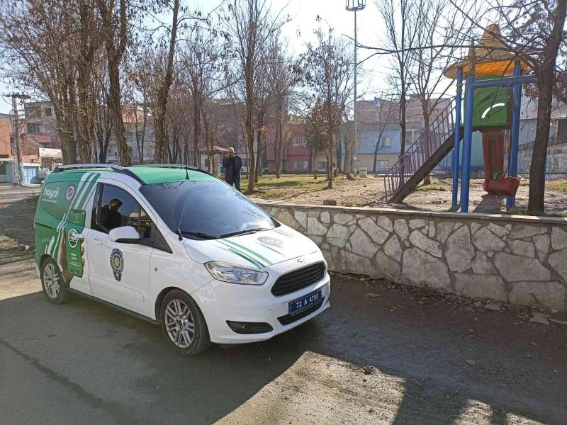 Batman’da yasaklı ırk gezdirenlere ceza yağdı, köpeklere el konuldu
