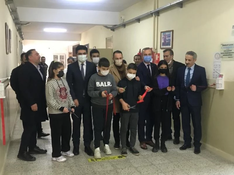 Hayırsever iş insanlarından eğitime destek verildi
